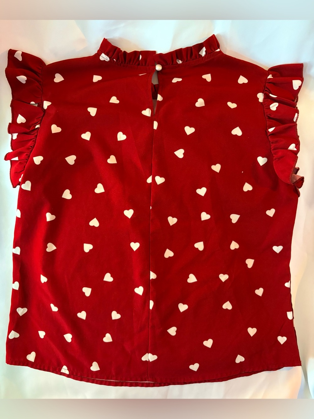 SHEIN Red Heart Print Ruffle Sleeve Blouse